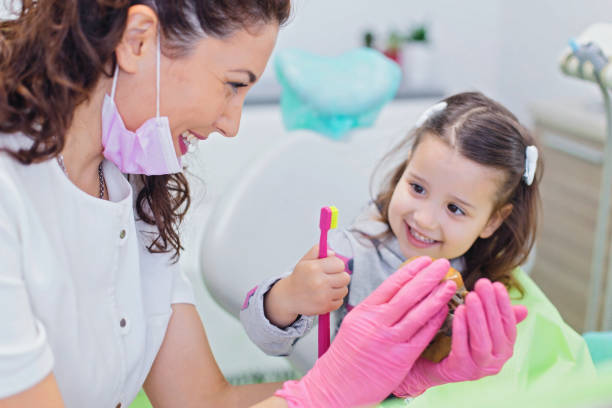 Best Laser Dentistry  in Lakes East, CT